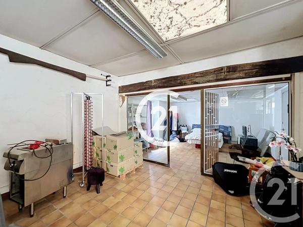 Maison à vendre  3 pièces - 315 m 2   COGNAC  - 16