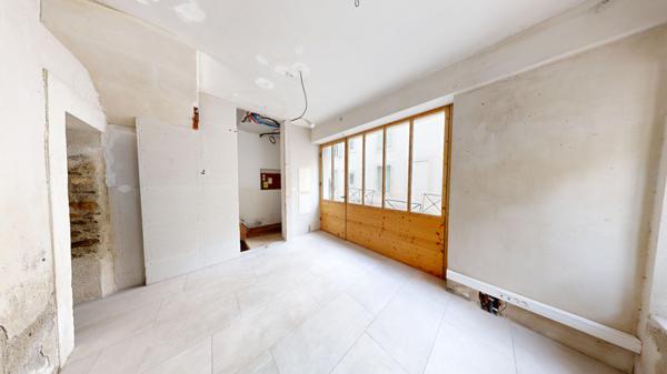 Maison de Caractère rénovée à CARCASSONNE