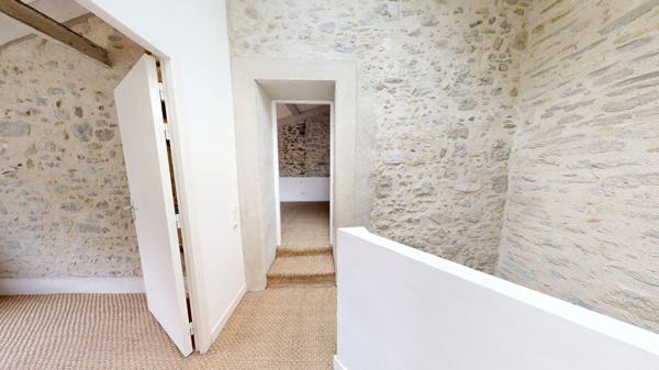 Maison de Caractère rénovée à CARCASSONNE