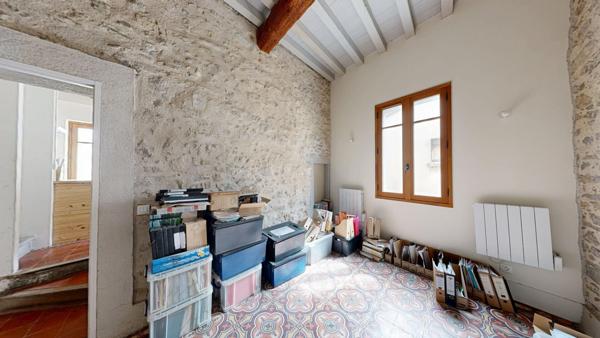 Maison de Caractère rénovée à CARCASSONNE