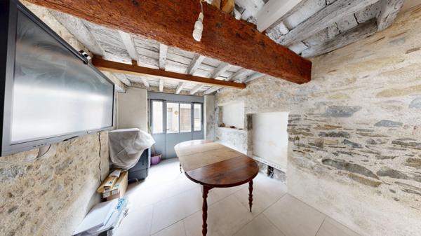 Maison de Caractère rénovée à CARCASSONNE