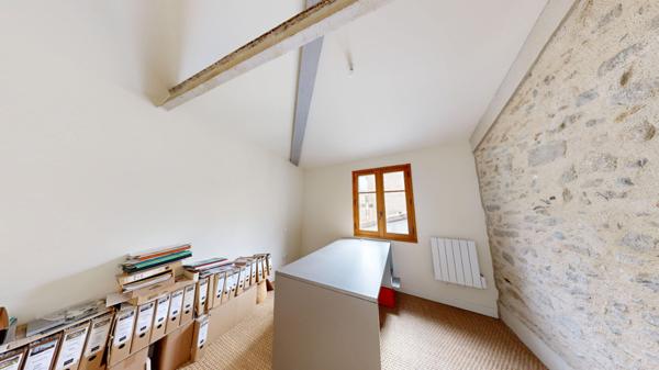 Maison de Caractère rénovée à CARCASSONNE