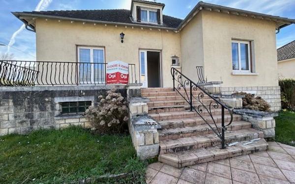 Maison à vendre    5 pièces • 119 m2 Cosne-Cours-sur-Loire