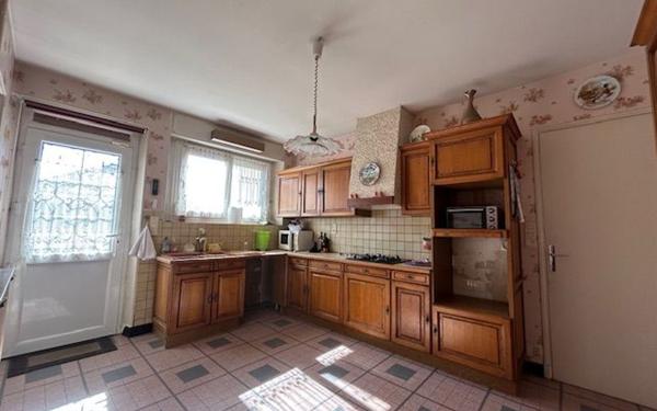 Maison à vendre    5 pièces • 119 m2 Cosne-Cours-sur-Loire