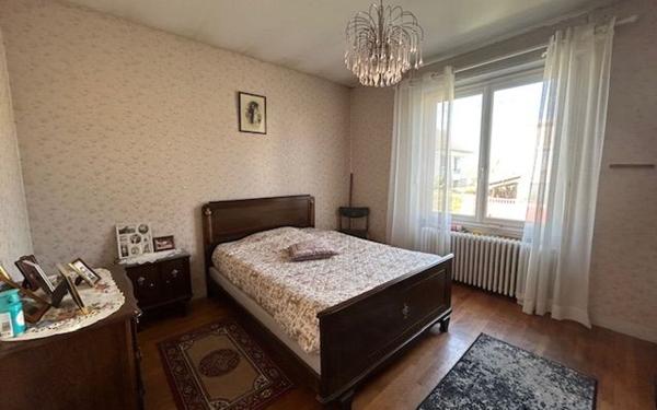 Maison à vendre    5 pièces • 119 m2 Cosne-Cours-sur-Loire