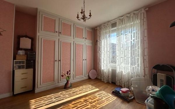 Maison à vendre    5 pièces • 119 m2 Cosne-Cours-sur-Loire