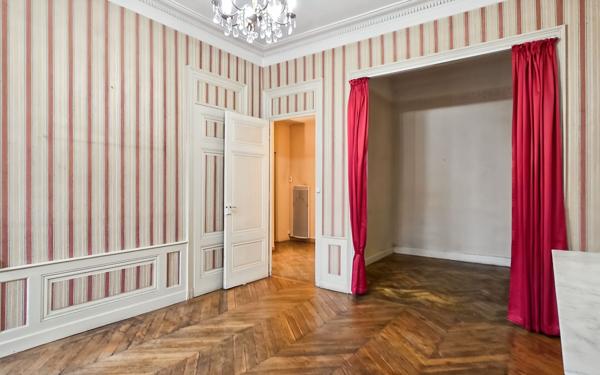 Appartement à vendre    2 pièces • 61,67 m2 Lyon 6