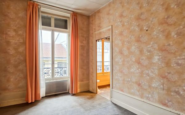 Appartement à vendre    2 pièces • 61,67 m2 Lyon 6