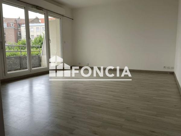 Location Appartement 3 pièces 66.37 m² - 44 RUE DE MAUBEUGE Lille 59000