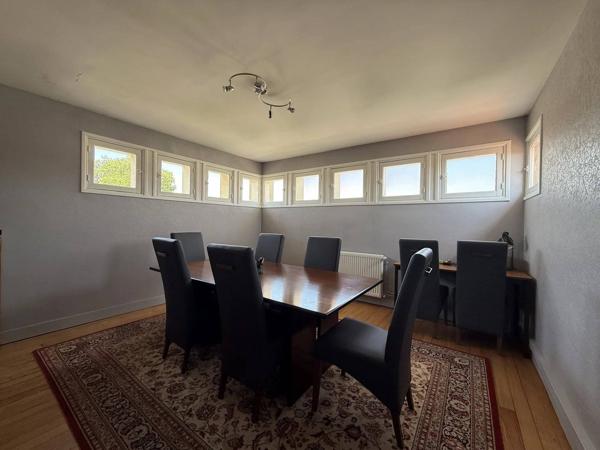 GRANDE MAISON UNIQUE de 179m²