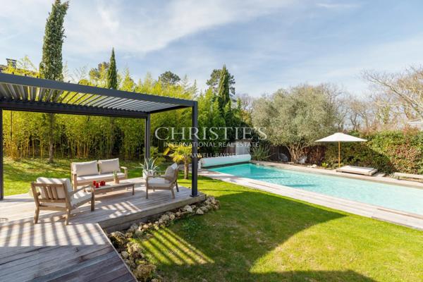 Maison exceptionnelle dans un quartier les plus recherchés de Bouliac