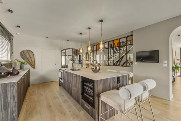 Maison exceptionnelle dans un quartier les plus recherchés de Bouliac