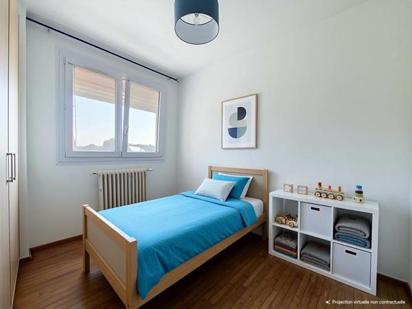 INZINZAC-LOCHRIST :  Maison entièrement rénovée avec jardin et cabanon