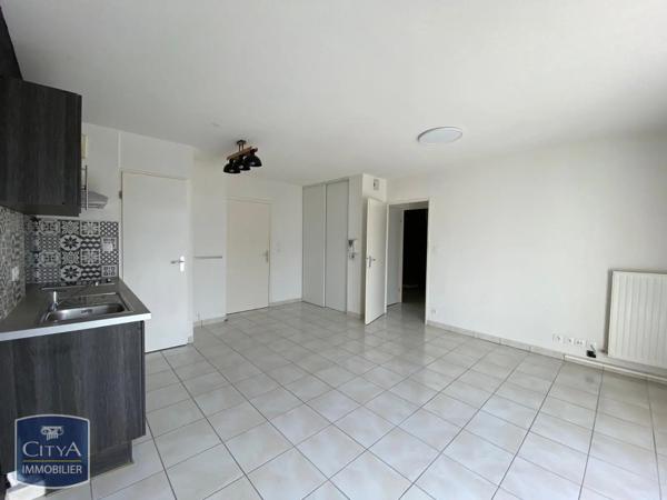 Appartement à louer 2 pièces 41m² Fouesnant (29170)