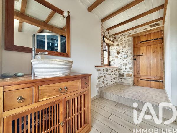 Maison à vendre 5 pièces 173 m² Saint-Léonard-de-Noblat