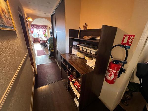 Fonds de commerce Restaurant Houilles 110 m2 97 000 € **  - Référence  7498