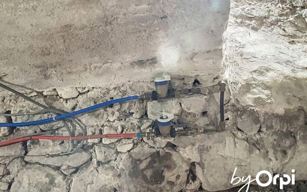 Immeuble à vendre    3 pièces • 307,06 m2 Saint-Gervais-d'Auvergne