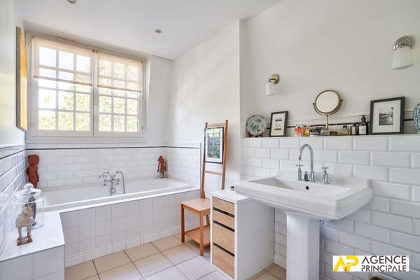 Maison Maisons Laffitte 6 pièce(s) 140 m2 exclusivite 4 chambres-parc-ermitage 1 195 000 € **  - Référence  13081