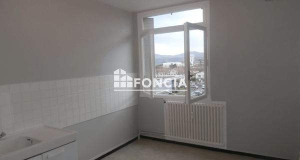 Location Studio 38.29 m² - Roussillon 38150