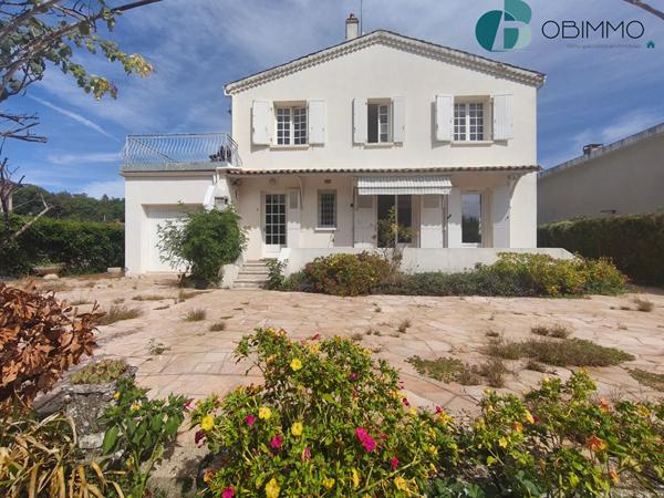 16000 ANGOULEME Maison Angoulême 6 pièces 157 m2