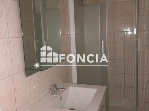 Location Appartement 3 pièces 45.1 m² - 47 AVENUE MAURICE MAUNOURY Luisant 28600