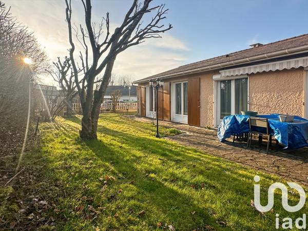 Maison traditionnelle 7 pièces de 130 m² à Othis (77280)