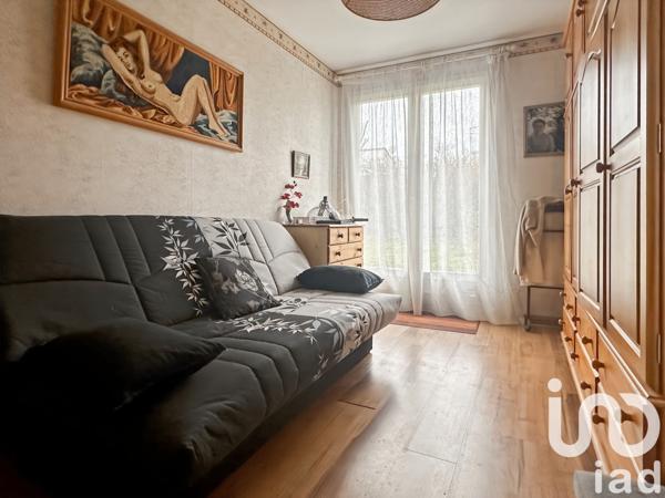 Maison traditionnelle 7 pièces de 130 m² à Othis (77280)