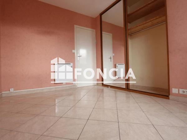 Location Appartement 3 pièces 50.99 m² - 12 RUE TOULOUSE LAUTREC Saint Martin D'heres 38400