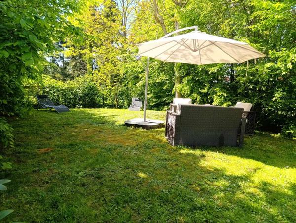 Maison familiale 4 chambres avec grand jardin