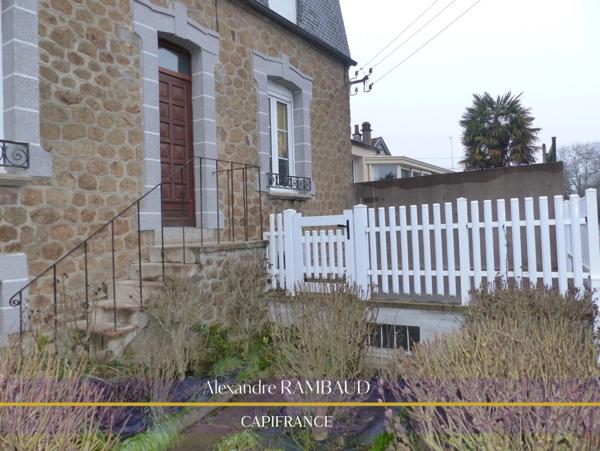 Maison de ville à FOUGERES (35)