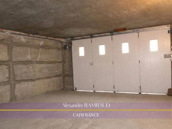 Maison de ville à FOUGERES (35)