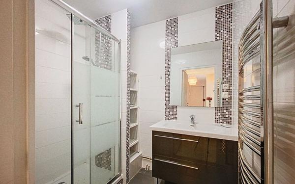 Appartement à vendre    3 pièces • 62,12 m2 Guyancourt