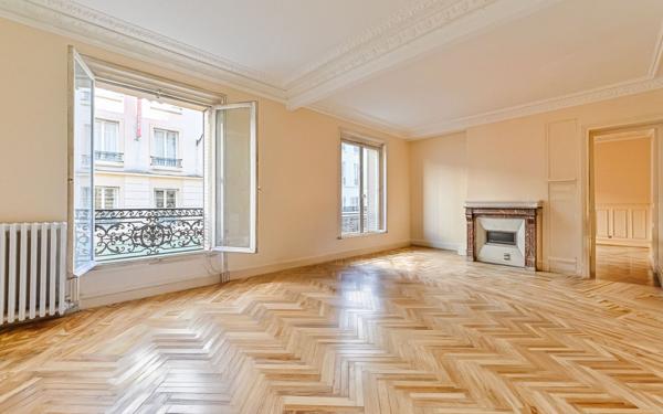 Appartement à vendre    4 pièces • 80 m2 Levallois-Perret