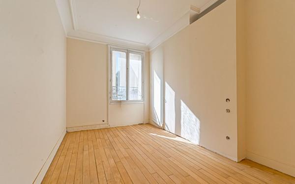Appartement à vendre    4 pièces • 80 m2 Levallois-Perret