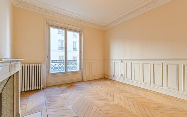 Appartement à vendre    4 pièces • 80 m2 Levallois-Perret