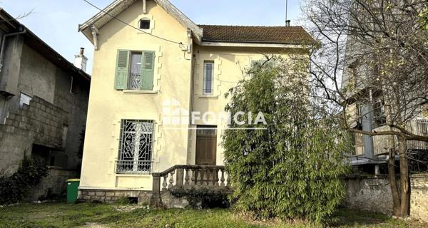 À vendre Maison 4 pièces 90 m² - Grenoble 38100