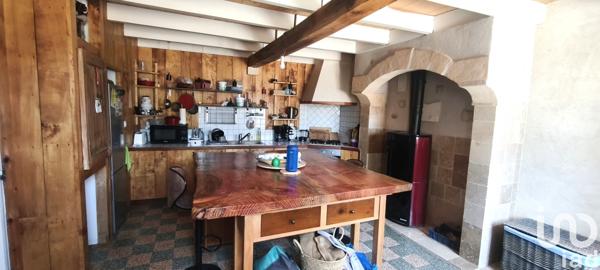 Maison à vendre 5 pièces 190 m² Le Fouilloux