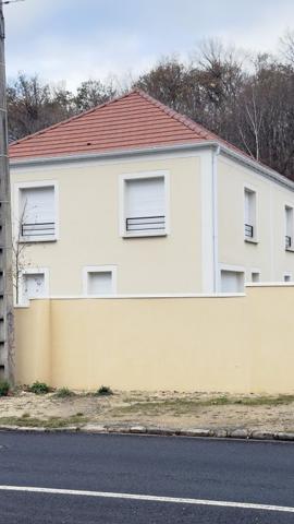 Vente / Duplex à Saint-Hilarion (78125)