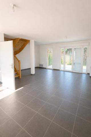 Vente / Duplex à Saint-Hilarion (78125)