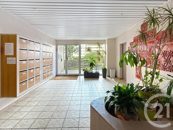 Appartement F4 à vendre  4 pièces - 84,16 m2 DIJON - 21