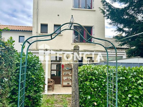 À vendre Maison 3 pièces 101 m² - Vouneuil-sous-biard 86580