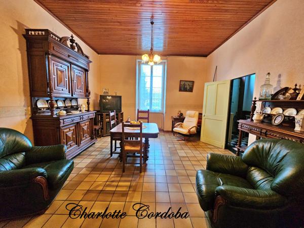 SPECIAL INVESTISSEUR : Maison à vendre 6 pièces louée à LAVARDAC (47)