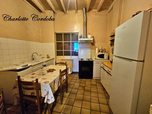 SPECIAL INVESTISSEUR : Maison à vendre 6 pièces louée à LAVARDAC (47)