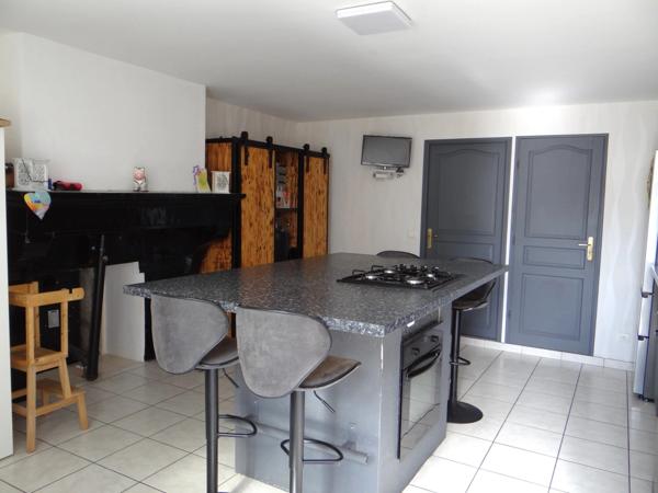 Maison à vendre 5 pièces  (52)