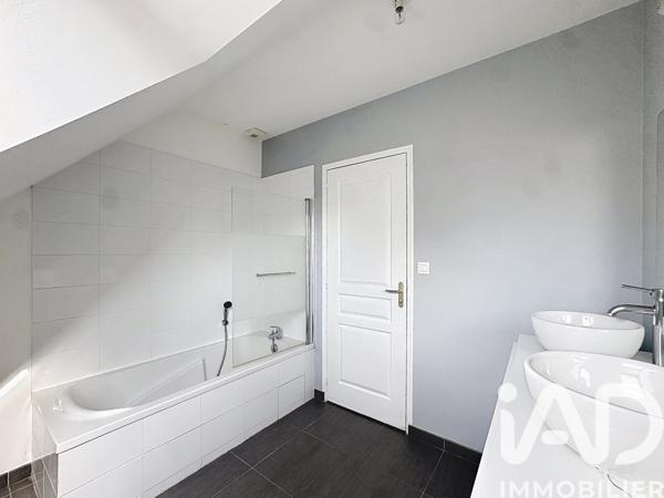 Maison à vendre 6 pièces 98,17 m² Gévezé