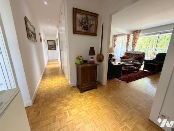 APPARTEMENT 5 PIECES 107m²