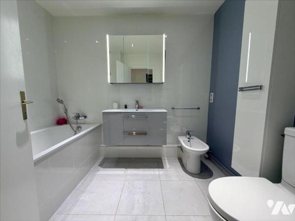APPARTEMENT 5 PIECES 107m²