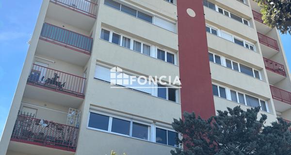 À vendre Appartement 2 pièces 61.71 m² - Villeneuve-lès-avignon 30400