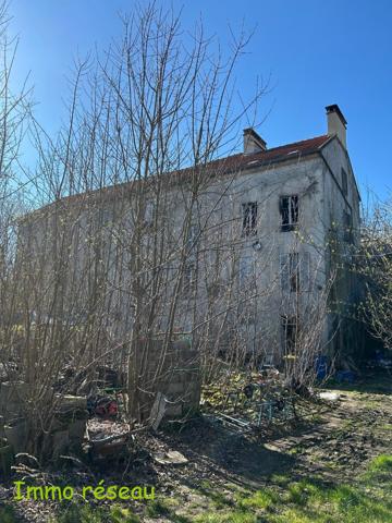 Immeuble à COULOMMIERS (77120)