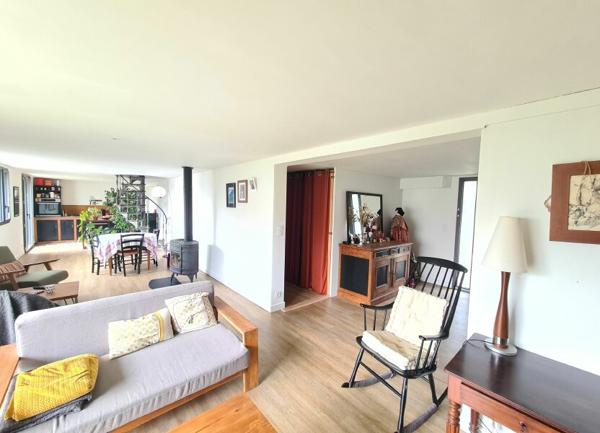 Maison à vendre    5 pièces •  Royan